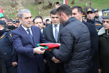 İtkin düşmüş şəhidimizlə vida mərasimi keçirilib