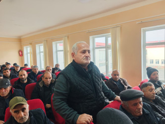 Balakən Rayon İcra Hakimiyyətinin başçısı Natiq Ağayev İtitala kəndində sakinlərlə görüşüb