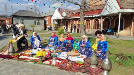 Balakən rayonunun Qabaqçöl qəsəbəsində Novruz şənliyi keçirilib