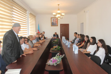 Balakəndə qəbul imtahanlarında yüksək nəticə göstərən məzunlarla görüş keçirilib