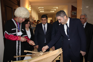 Balakəndə folklor qrupların konsert proqramı təşkil olunub.