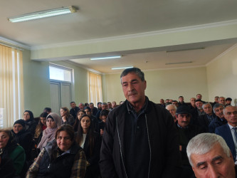 Balakən Rayon İcra Hakimiyyətinin başçısı Natiq Ağayev  Talalar kəndində sakinlərlə görüşüb