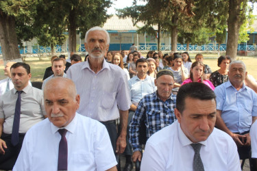 Balakən Rayon İcra Hakimiyyətinin başçısı İslam Rzayev  Qazma kəndində sakinlərlə görüşüb