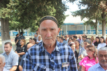 Balakən Rayon İcra Hakimiyyətinin başçısı İslam Rzayev  Qazma kəndində sakinlərlə görüşüb