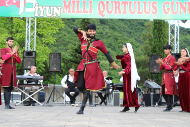 Milli Qurtuluş Günü Balakən rayonunda silsilə tədbirlərlə qeyd olunub