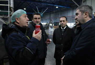 Balakən Rayon İcra Hakimiyyətinin başçısı Natiq Ağayev “BALACANS” MMC-də istehsal prosesi ilə tanış olub