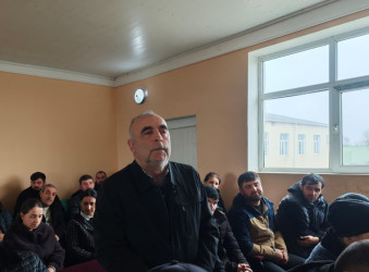 Balakən Rayon İcra Hakimiyyətinin başçısı Natiq Ağayev  Püştətala kəndində sakinlərlə görüşüb