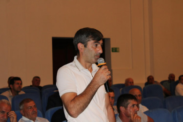 Balakəndə kənd təsərrüfatı sahəsində çalışan şəxslər və fermerlərlə görüş keçirilib