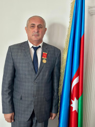 “Dövlət qulluğunda fərqlənməyə görə” medalı təqdim edilib