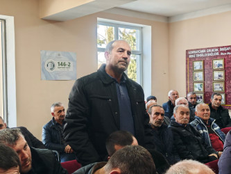 Balakən Rayon İcra Hakimiyyətinin başçısı Natiq Ağayev  növbəti səyyar qəbulunu Poştbinə kəndində keçirib