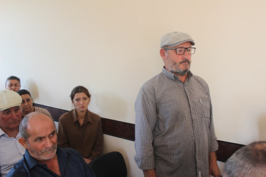 Balakən Rayon İcra Hakimiyyətinin başçısı İslam Rzayev  Meşəşambul kəndində sakinlərlə görüşüb