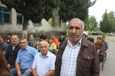 Balakən Rayon İcra Hakimiyyətinin başçısı İslam Rzayev  Tülü kəndində səyyar qəbul keçirib