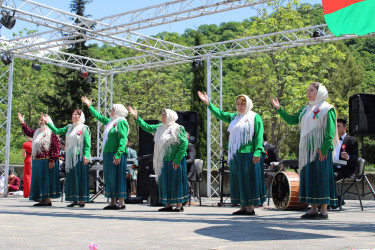 Balakəndə Ümummilli Lider Heydər Əliyevin anadan  olmasının 103-cü ildönümü qeyd edilib