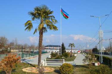 Şərif kəndində yeni park salınıb və müasir işıqlandırma sistemi quraşdırılıb