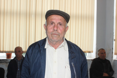 Balakən Rayon İcra Hakimiyyətinin başçısı İslam Rzayev  Katex kəndində sakinlərlə görüşüb