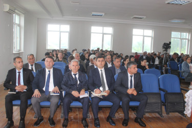 Balakən Rayon İcra Hakimiyyətinin başçısı İslam Rzayev  Qaysa kəndinin sakinləri ilə görüşüb