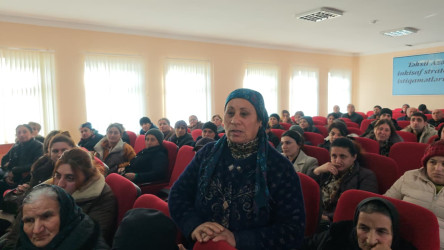 Balakən Rayon İcra Hakimiyyətinin başçısı Natiq Ağayev İtitala kəndində sakinlərlə görüşüb