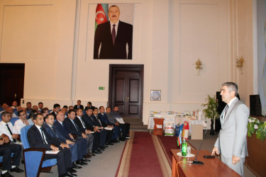 Balakəndə kənd təsərrüfatı sahəsində çalışan şəxslər və fermerlərlə görüş keçirilib