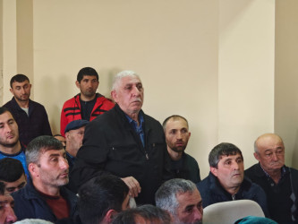 Balakən Rayon İcra Hakimiyyətinin başçısı Natiq Ağayev  növbəti səyyar qəbulu Şərif kəndində keçirib   