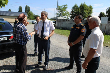 Balakən Rayon İcra Hakimiyyətinin başçısı Natiq Ağayev Şambulbinə kəndində sakinlərlə görüşüb
