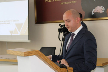 İqtisadiyyat nazirinin birinci müavini Balakəndə sahibkarlarla görüşüb