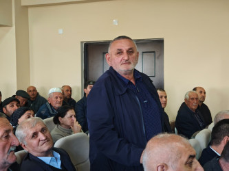 Balakən Rayon İcra Hakimiyyətinin başçısı Natiq Ağayev  növbəti səyyar qəbulu Şərif kəndində keçirib   