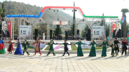 Balakəndə  Zəfər Günü silsilə tədbirlər və böyük coşqu ilə qeyd edilib