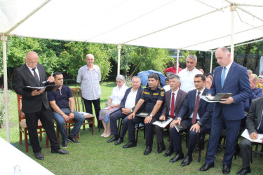 Balakən Rayon İcra Hakimiyyətinin başçısı Natiq Ağayev sakinlərlə görüşüb