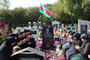 Vətən müharibəsi şəhidi Ömər Qurdayevin əziz xatirəsi ehtiramla yad edilib