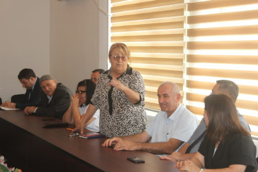 Balakəndə qəbul imtahanlarında yüksək nəticə göstərən məzunlarla görüş keçirilib
