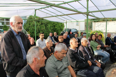 Balakən Rayon İcra Hakimiyyətinin başçısı Püştətala kəndində sakinlərlə görüşüb